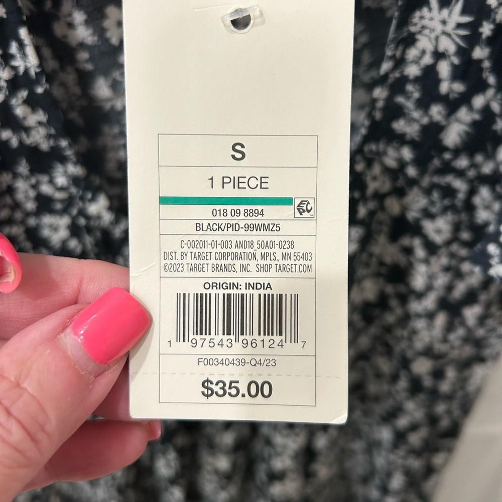 A New Day Black and Cream Floral Maxi Dress - Picture 14 of 14